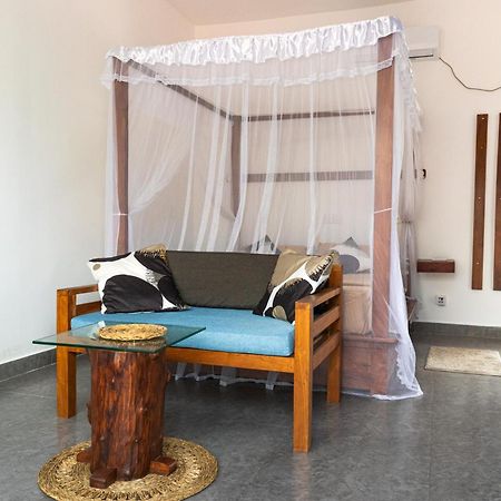 Srimany Bed & Breakfast Mirissa Dış mekan fotoğraf