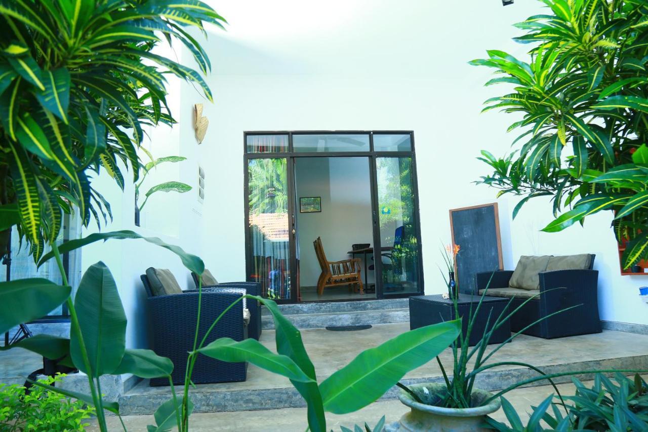 Srimany Bed & Breakfast Mirissa Dış mekan fotoğraf