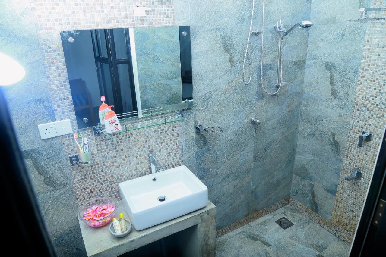 Srimany Bed & Breakfast Mirissa Dış mekan fotoğraf